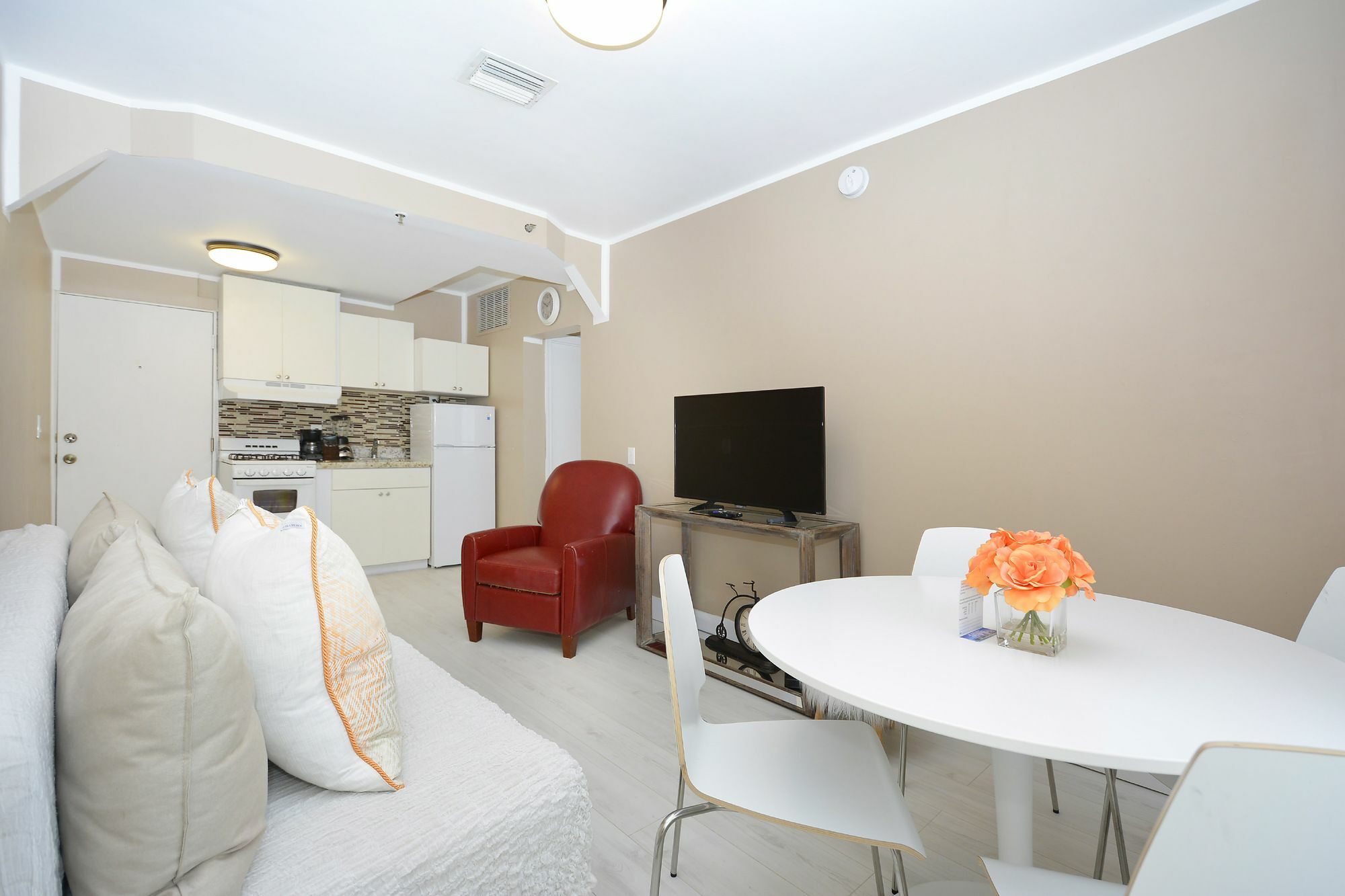 335 Ocean Walk Apartments Miami Beach Exterior foto
